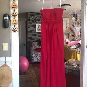 Huge Sale RedDressDavid’s Bridal dress Never worn.